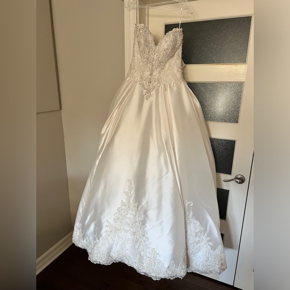 Kimora by Sottero and Midgley Wedding Dress - Picture 6 of 16